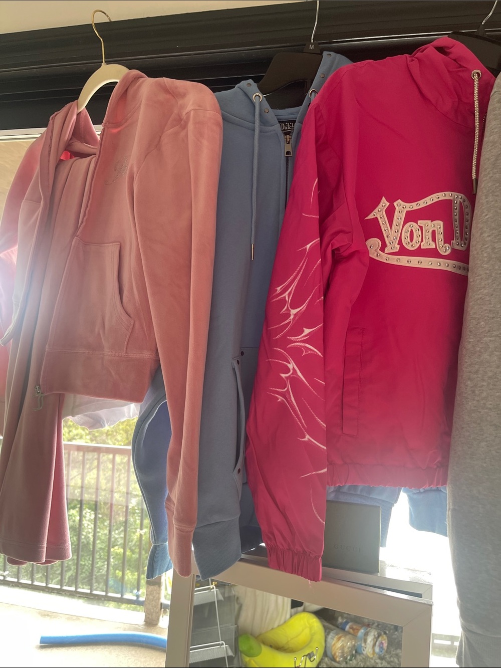 Bundle 6 items - Picture 2 of 3